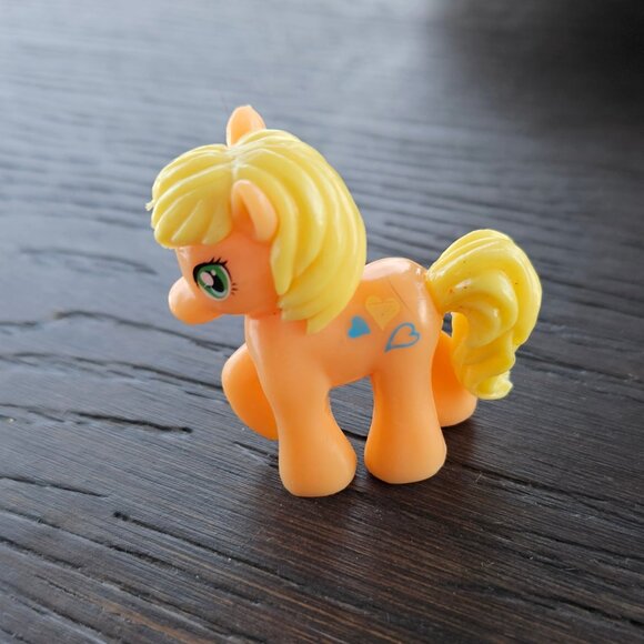 My Little Pony 2" Plastic Figurines Group of 5 - Picture 8 of 9